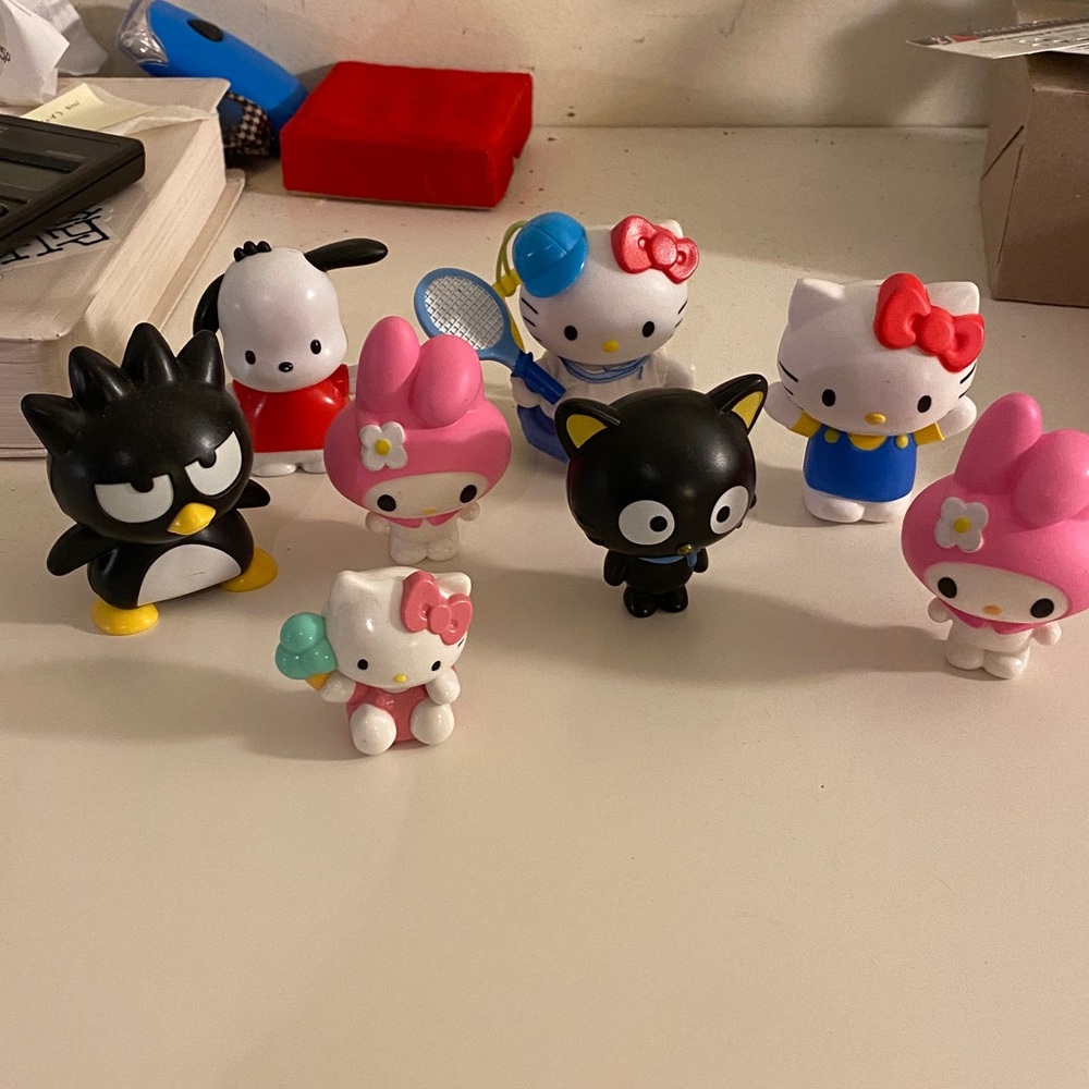 Cute Hello Kitty and Friends Figurines